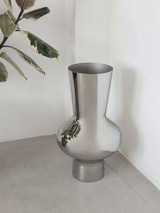 Metal Flower <b>Vase</b> with Decorative Embossed Finish for High End Interior Design and Elegant Floral Displays - Product Image 6