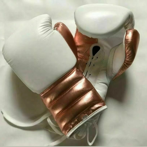 ถุงมือชกมวยแบบพันมือ คุณภาพเยี่ยม บริการ OEM รับทำโลโก้ตามสั่ง ถุงมือชกมวยสำหรับทุกเพศ ผลิตจากหนัง PU พิมพ์ลาย สไตล์ลำลองสำหรับการฝึกซ้อม - Product Image 1