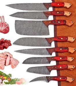 Ensemble de couteaux de chef faits à la main, 8 pièces, acier Damas avec manche en bois, ensemble de couteaux de chef et de cuisine avec sac en cuir véritable - Product Image 2