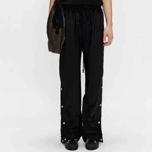 Pantalon homme noir en soie brodé, taille élastique avec cordon de serrage, style chinois, infroissable, poids moyen, pour l'automne - Product Image 6