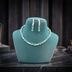 Ensemble de bijoux en diamants américains légers de qualité supérieure pour femmes, avec un design royal élégant, pour un usage quotidien et l'exportation - Product Image 6