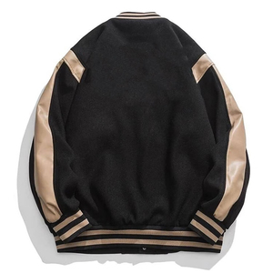 Chaquetas Varsity de Invierno Personalizadas para Hombre con Cuello Alto y Logotipo Frontal, Chaquetas de Hombre Transpirables de Alta Calidad y Secado Rápido - Product Image 2