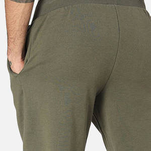 Pantalones de chándal ajustados de algodón y forro polar con colores personalizados, cintura elástica, estilo moderno, logotipo estampado bordado, cintura media - Product Image 4