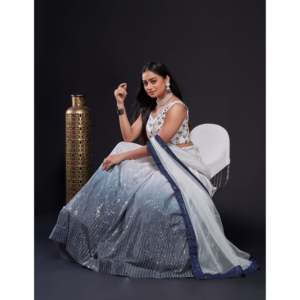 Robe de soirée élégante Lehenga Choli pour les occasions spéciales - Product Image 1