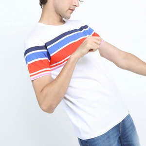 Camiseta de Hombre de Algodón de Alta Calidad, Nuevo Diseño, Personalizable, Corte Ajustado, en Diferentes Colores - Product Image 3