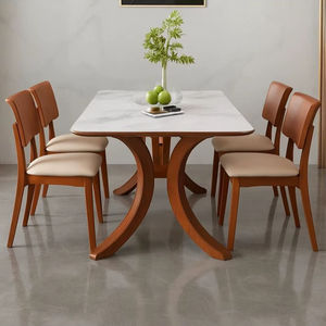 Mesa de comedor de madera con acabado rústico para casas de estilo rústico, con vetas de madera desgastadas y amplia capacidad de asientos. - Product Image 3