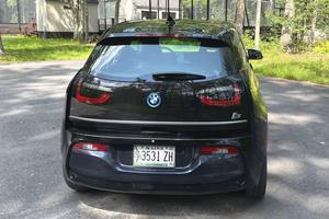 Motor de extensor de autonomía para <span class=keywords><strong>BMW</strong></span> <span class=keywords><strong>i3</strong></span> 2019 usado, color azul imperial metalizado. - Product Image 3