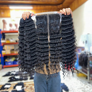 Extensions de cheveux humains bouclés brésiliens 9A/10A 100% cheveux vierges Remy avec modèle de corps noir naturel - Product Image 6