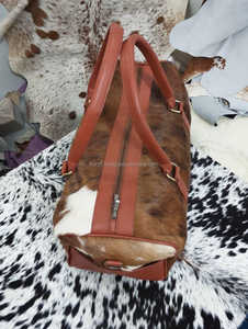 Sac de voyage en cuir véritable personnalisé OEM ODM avec fermeture éclair, en cuir de vachette premium, LHODB-0054 - Product Image 2