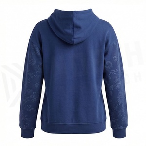 Sweat à capuche pour femme avec coupe ample pour un look streetwear tendance, qualité supérieure, molleton doux, couleur personnalisée - Product Image 2