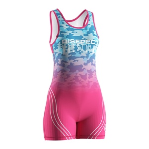 Camiseta de tirantes ajustada para mujer con estampado por sublimación, 100% poliéster, 160g, que absorbe la humedad, para deportes de combate. - Product Image 3