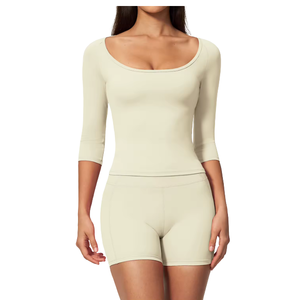 Ropa Deportiva al por Mayor OEM para Gimnasio, Conjuntos de Yoga, Leggings para Correr, Shorts y Sujetadores Deportivos Suaves para Mujer - Product Image 3