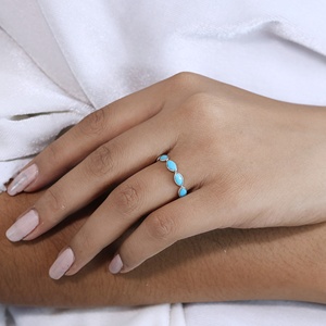 Anillo de Eternidad de Plata de Ley 925 con Turquesa Natural en Forma de Marquesa, Hecho a Mano, Apilable, Joyería Fina para Mujer, Venta al Por Mayor - Product Image 2
