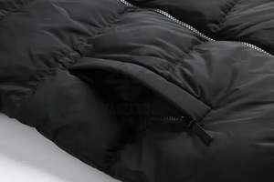 Chaqueta Acolchada de Lona Personalizada al por Mayor, Diseño Moderno, Transpirable, con Capucha, Estilo Urbano para Hombre, Invierno - Product Image 5