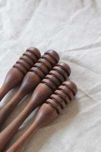 Hand-Turned Wooden Honey Dipper: Walnut or Oak, Natural Finish - Product Image 2