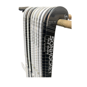 Palo de Hockey sobre Césped para Partidos Competitivos, Diseño de Material Compuesto de Carbono para Jugadores de Club y Programas de Entrenamiento, Suministro al por Mayor de Fábrica - Product Image 1