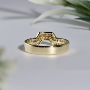 Anillo de Boda Chevron de Oro con Diamantes Cultivados en Laboratorio, Contorno Curvo Clásico, Anillo de Protección Apilable con Pavé, Anillo de Realce, Joyería Fina Nupcial, Regalo - Product Image 2