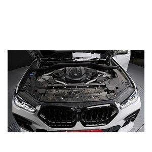 BMW X6 M50i 2022 con Volante a la Izquierda, Caja de Cambios Automática, Cámara Trasera, 46,135 km - Product Image 6