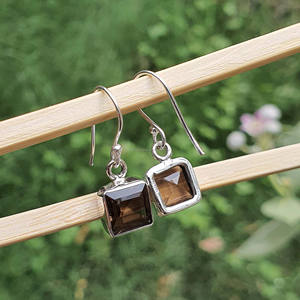 ต่างหูควอทซ์สโมควอทซ์ชุบทองละเอียดอ่อนของผู้หญิงเครื่องประดับอัญมณีแบบตัดเป็นเหลี่ยมอัญมณีขายส่งเป็นกลุ่มอุปกรณ์เสริมควอทซ์สโมคกี้ - Product Image 5