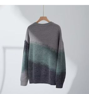 เสื้อสเวตเตอร์ไหมพรมคอกลมผู้ชาย ลดราคาพิเศษ สีสันตัดกัน สไตล์ลำลอง แขนยาว อุ่นสบายสำหรับฤดูใบไม้ร่วงและฤดูหนาว มีไซส์พลัส - Product Image 1