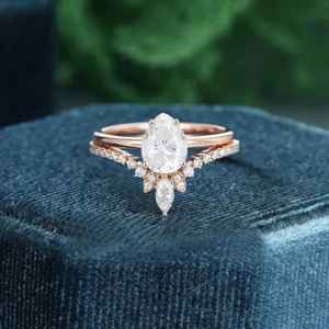 Ensemble de bagues de fiançailles en moissanite en forme de poire, vintage, argent sterling 925, plaqué or 14 carats, style Art Déco, bague de mariée - Product Image 1