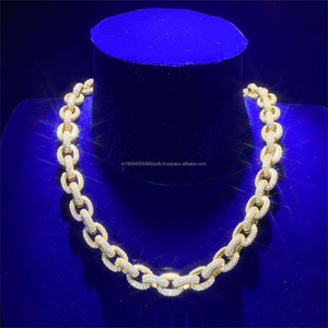 Chaîne cubaine en argent sterling 925 sertie de diamants moissanite, bijoux de luxe hip-hop pour hommes - Product Image 1