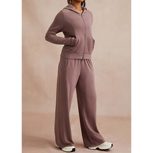 Conjunto de Dos Piezas para Mujer, Sudadera con Cremallera y Pantalones Anchos, Color Malva Oxford, Invierno, Estilo Casual, Corte Regular - Product Image 1