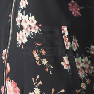 Chaquetas Varsity con Estampado para Mujer, Material Premium, Tacto Suave, Ligeras, Ropa de Moda para un Estilo Urbano Moderno - Product Image 5