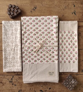 Parure de lit en percale imprimée à la main, motif floral, avec taies d'oreiller, aspect lin, textile de maison - Product Image 3