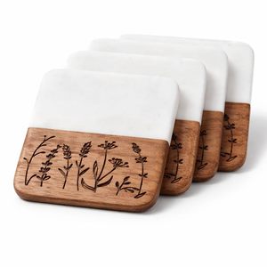 Sous-verres en marbre naturel et bois d'acacia, design floral gravé au laser, forme carrée - Product Image 1