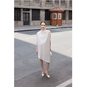 Robes d'été décontractées à manches régulières, col roulé minimaliste, en mélange de soie tissé, coupe mini ample à la taille - Product Image 1