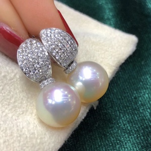 Nouvelles boucles d'oreilles en or plaqué 18 carats avec perles naturelles de 8 à 9 mm, polyvalentes, idéales pour les trajets quotidiens, cadeau pour petite amie, meilleures boucles d'oreilles en diamant - Product Image 1