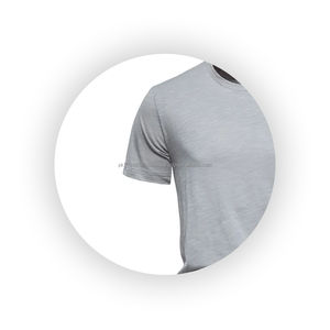 เสื้อยืดผู้ชายคุณภาพพรีเมียม แบบเรียบง่าย สีพื้น ผ้าฝ้ายผสมใยไผ่ ผลิตในปากีสถาน - Product Image 4