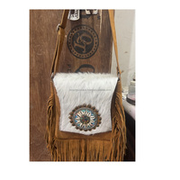 Tas kurir wanita kulit sapi, tas kurir desainer gaya Bohemian India elegan, tas bahu manik-manik kulit buatan tangan dengan pinggiran