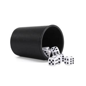 En gros, ensemble de gobelets à dés empilables en cuir PU personnalisé, accessoires de jeu de table pour divertissement, clubs et soirées - Product Image 2