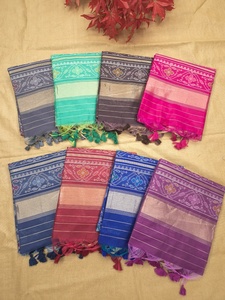 Sari Étnico Indio-Pakistaní de Seda Pura con Bordado Zari, Elegante y Tradicional para Bodas, Uso en Verano e Invierno, de Secado Rápido - Product Image 3