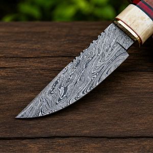 Cuchillo de Caza y Supervivencia al Aire Libre de Acero de Damasco Hecho a Mano, Hoja Fija con Punta de Clip, Mango de Otro Material, 15 Pulgadas, Funda de Cuero THEWIZ CRAFTS - Product Image 4