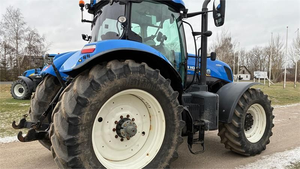Tracteur agricole New Holland T7.270 A-C Super Steer - Product Image 4