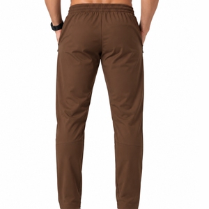 Pantalones Deportivos Personalizados para Hombre, Pantalones de Entrenamiento, Corte Relajado, Joggers Deportivos Ligeros para Hombre - Product Image 2