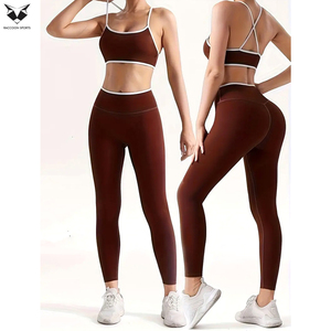 Conjunto de yoga de 2 piezas, pantalones deportivos para mujer que realzan los glúteos y sujetador deportivo, conjunto para correr, ropa deportiva informal transpirable de secado rápido - Product Image 4