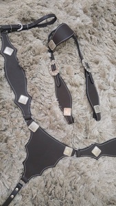 Silla de Montar Western Premium de Cuero Genuino, Cuero Natural Suave, Duradera, Ligera y Multifuncional, Juego de Equipo para Montar a Caballo - Product Image 4