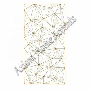 Art mural moderne en métal avec motif géométrique 3D Accent artisanal pour chambre à coucher ou salon par Axiom Home Accents - Product Image 4