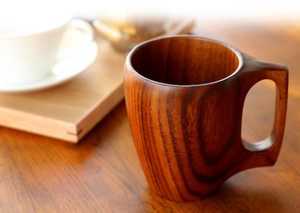 แก้วไม้ทำมือ แก้วกาแฟไม้เนื้อแข็ง งานแฮนด์เมด  ตกแต่งแบบธรรมชาติ สไตล์เรียบง่าย เป็นมิตรกับสิ่งแวดล้อม เหมาะสำหรับร้านอาหาร - Product Image 2