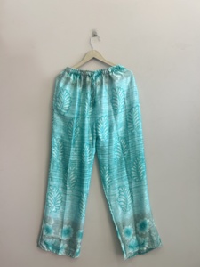 Pantalones Harem de Seda Estilo Gitano Indio, Pantalones de Yoga Cómodos, Pantalones de Pijama - Product Image 2