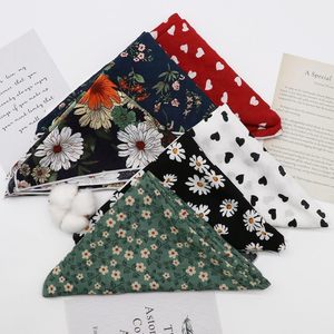 Foulard Bandana en Soie Satinée Imprimé Floral pour Femme – Le Meilleur Design Tendance - Product Image 5