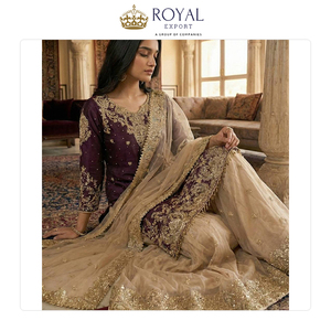 คอลเลกชันชุดแต่งงานอินเดียล่าสุดจากดีไซเนอร์ ผ้าไหมประดับด้วยงานปักดิ้นดิ้นเลื่อมและเพชร ชุดชาราร่า - Product Image 6