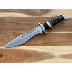 มีดล่าสัตว์เหล็กดามัสกัสทำมือแบรนด์ใหม่ ขนาด 13 นิ้ว ใช้ได้ทั้งมือซ้ายและขวา ความแข็งสูง ด้ามเรซิ่นสีดำ - Product Image 1