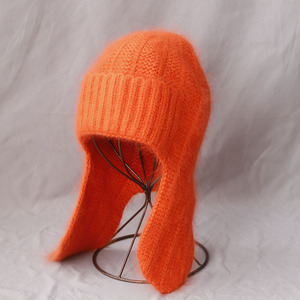 Gorro de Invierno Tejido con Orejeras, Color Naranja Sólido, Gorro Peruano de Punto con Orejeras - Product Image 6