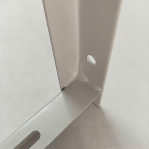 Support extérieur pour climatiseur 1HP, finition premium, couleur crème, surface lisse, haute résistance à la corrosion, origine Vietnam - Product Image 2
