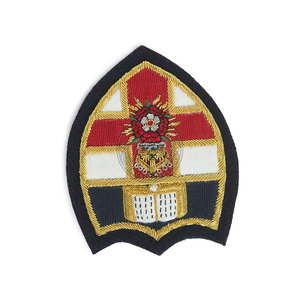Badges brodés à coudre de haute qualité avec fils multicolores, tissu écologique, motifs personnalisés et construction durable - Product Image 4